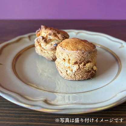 西京味噌とタイム、くるみのスコーン